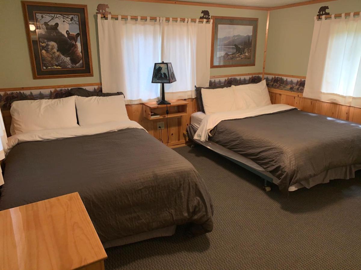 Glacier Haven Inn Pinnacle ภายนอก รูปภาพ